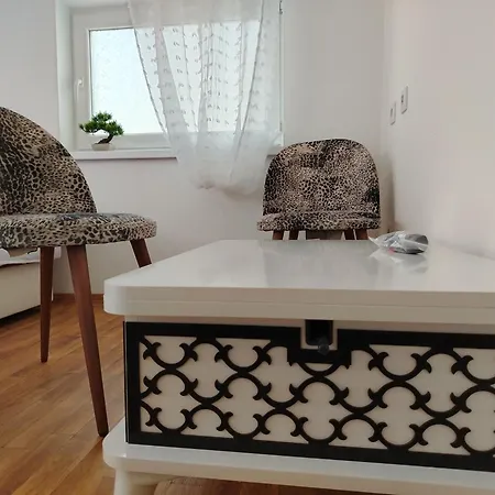 شقة Old Town 7 Free Parking & Balcony *