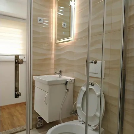 Old Town 7 Free Parking & Balcony 아파트 사라예보